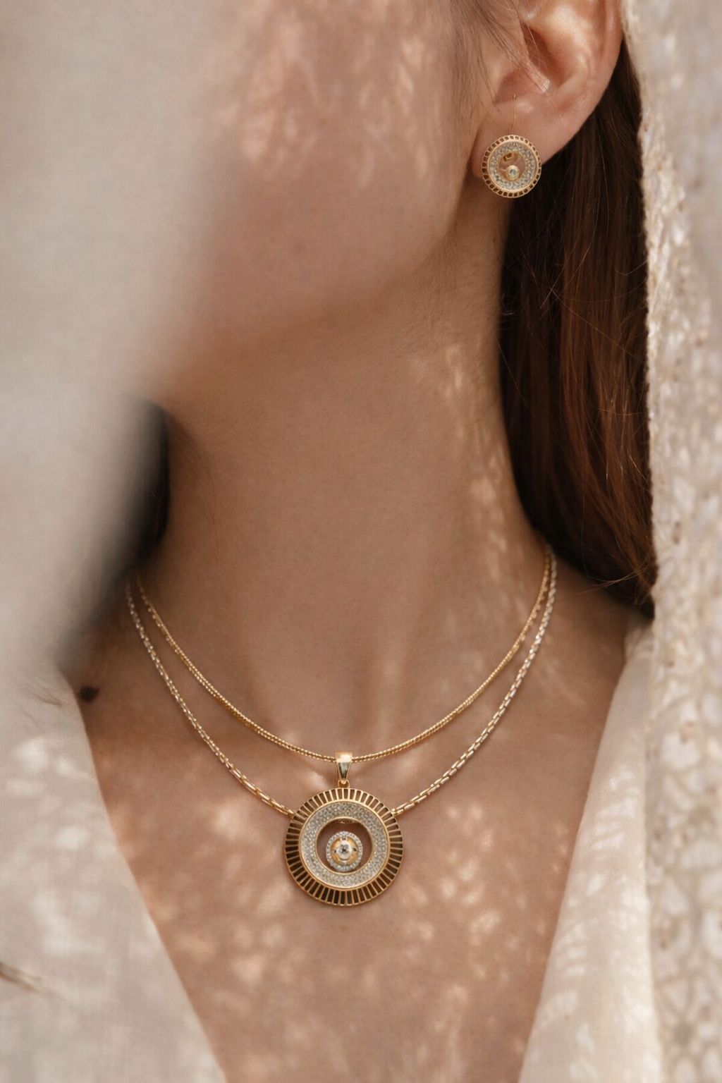 Elegant Circular Halo Pendant Necklace Set with Matching Stud Earrings