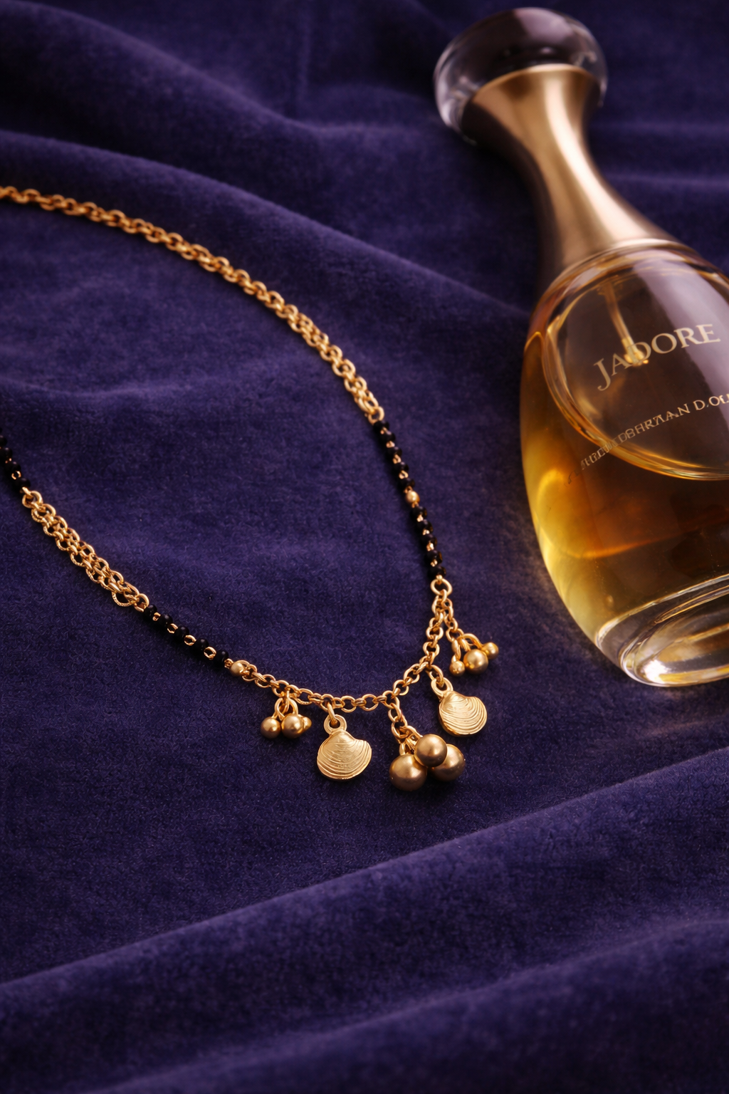 Leaf Charm Mangalsutra