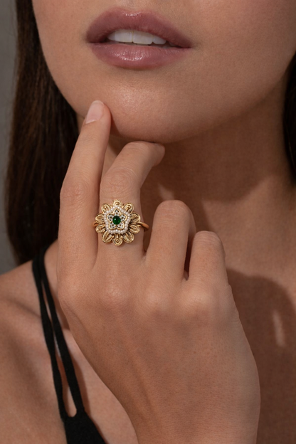 Elegant Floral Gold Ring with Green Stone and Pearl Detailing