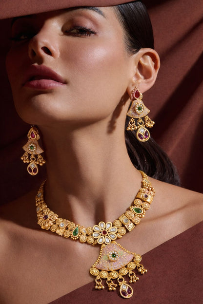 Floral Antique Gold Kundan Pendant Necklace Set with Earrings