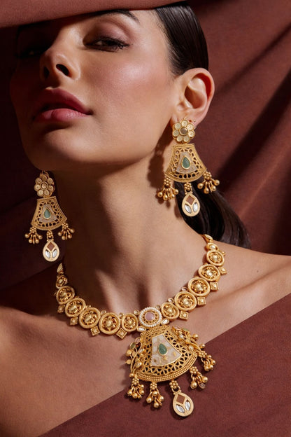 Royal Antique Gold Temple Style Pendant Necklace Set with Earrings