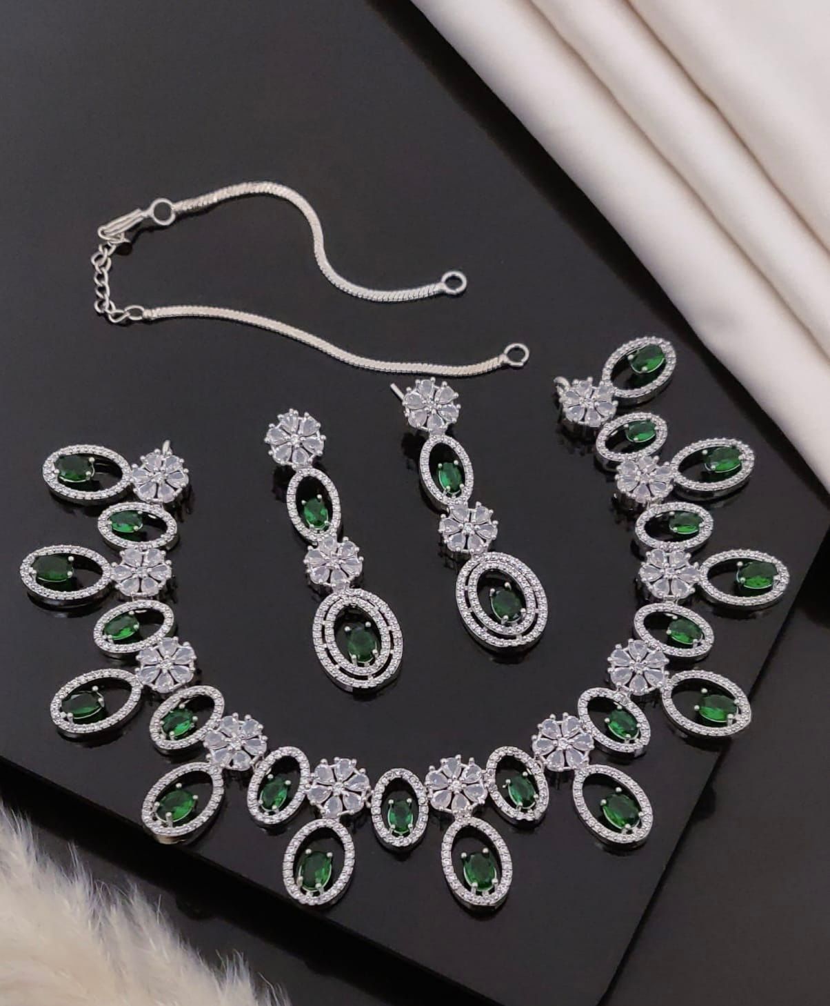 Royal Emerald Green Oval Crystal Floral Necklace Set with Long Earrings