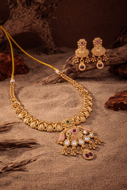 Traditional Antique Gold Kundan Pearl Pendant Necklace Set with Earrings