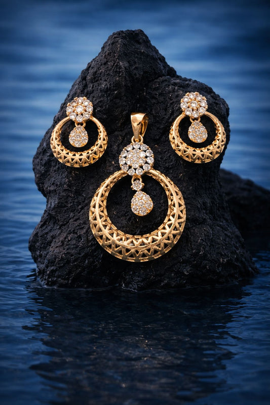 Elegant Gold-Plated Circular Pendant Set with Sparkling Stones