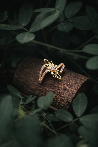 Elegant Floral Gold Ring with Diamond Accents – Double Band Designer Ring