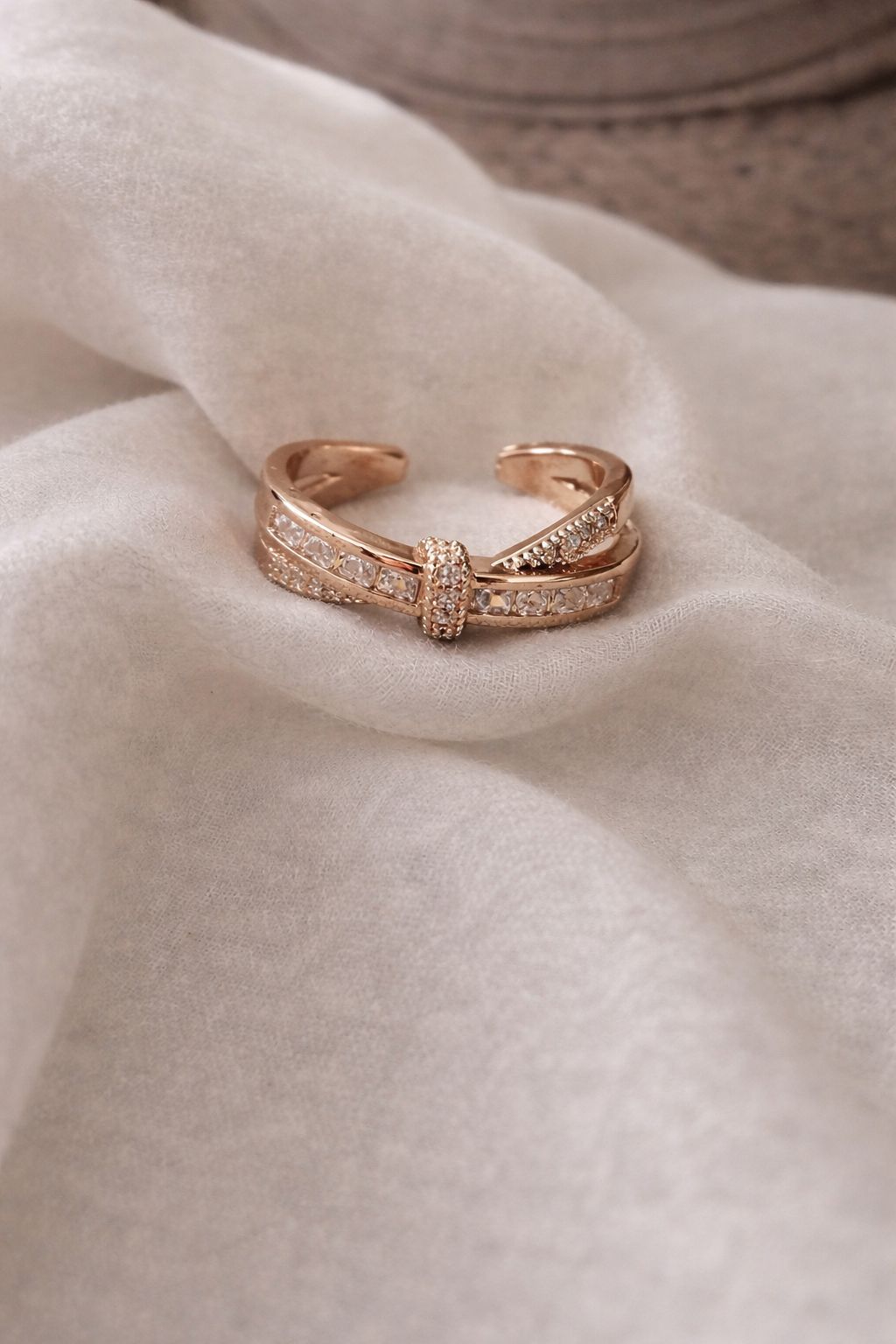 Elegant Rose Gold Adjustable Crystal Knot Ring for Women