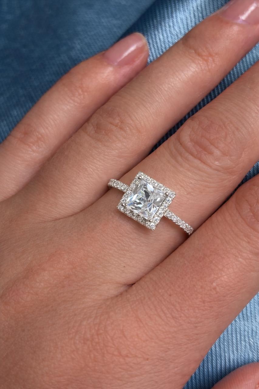 Elegant Princess-Cut Diamond Halo Ring with Pavé Band