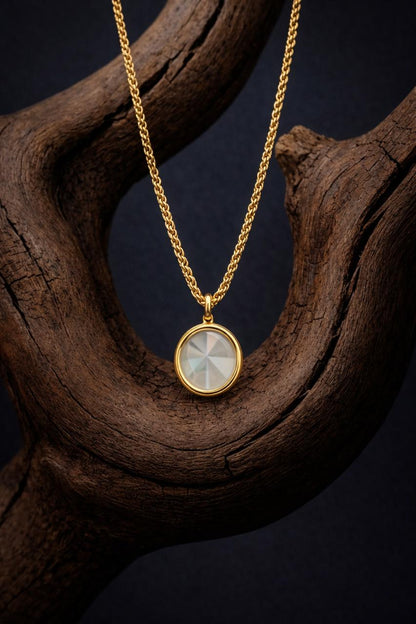 Minimalist Gold Pendant Necklace with Round Crystal Disc