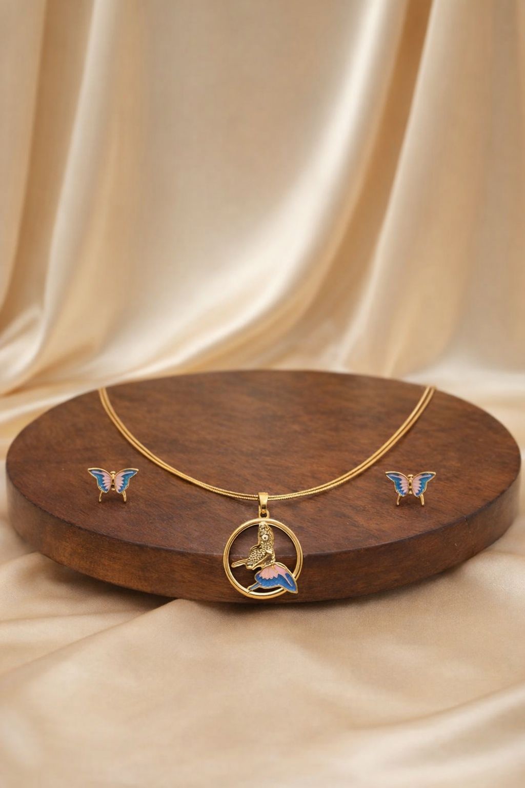 Elegant Blue Butterfly Circle Pendant Necklace Set with Matching Stud Earrings
