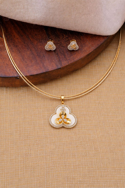 Elegant Clover Floral Pendant Necklace Set with Matching Stud Earrings