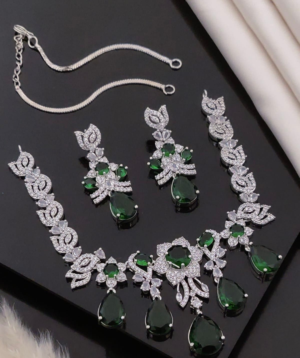 Luxury Crystal Teardrop Floral Necklace Set with Matching Earrings & Bracelet